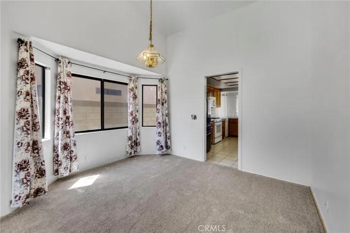 811 E Avenue J6, Lancaster, California 93535