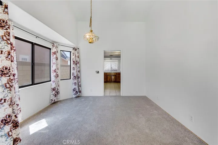 811 E Avenue J6, Lancaster, California 93535