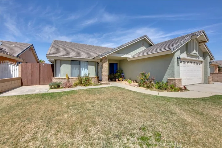 811 E Avenue J6, Lancaster, California 93535