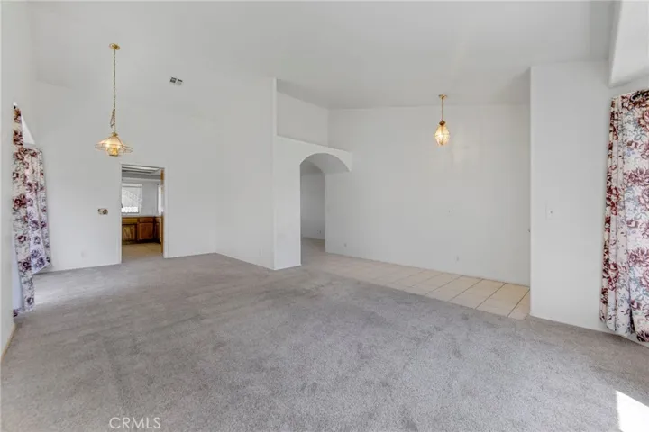 811 E Avenue J6, Lancaster, California 93535