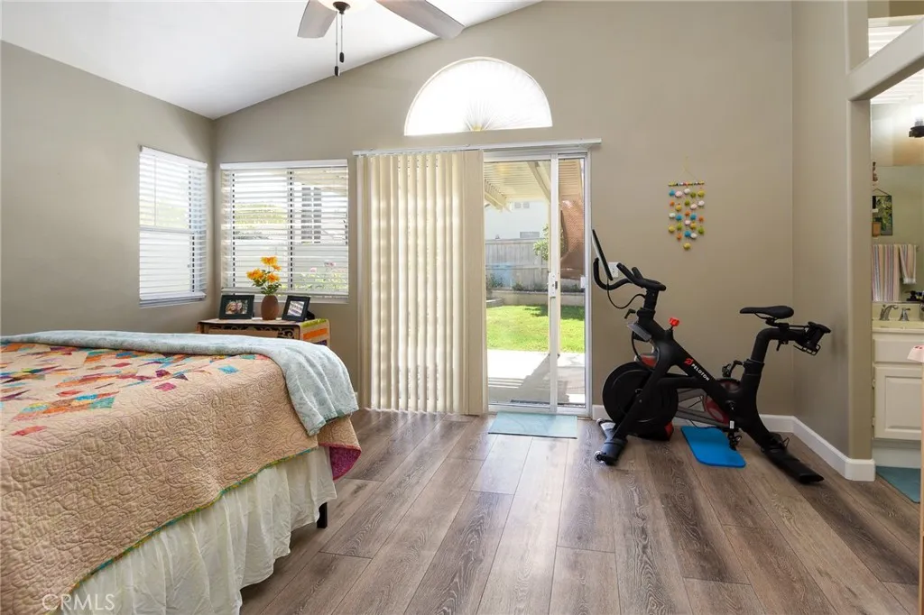 23898 Via Pamilla, Murrieta, California 92562 home-pic-13