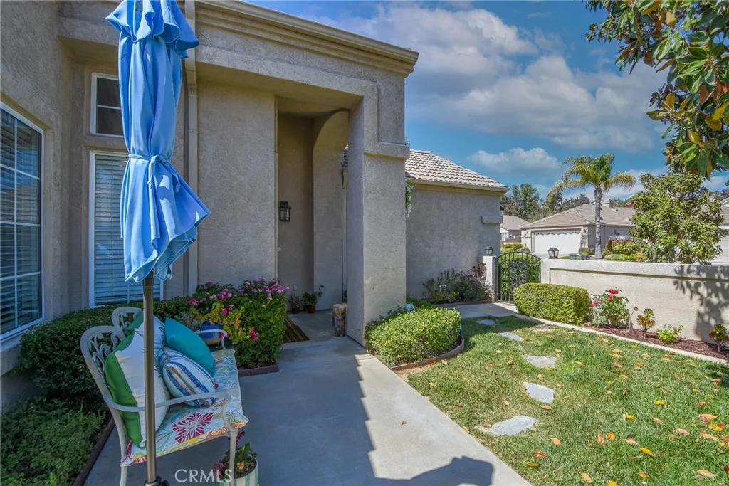 23898 Via Pamilla, Murrieta, California 92562 home-pic-4
