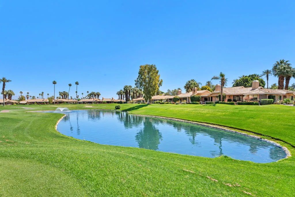 265 Calle Del Verano, Palm Desert, California 92260 home-pic-3