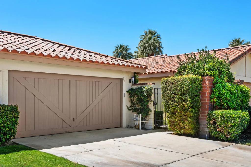 265 Calle Del Verano, Palm Desert, California 92260 home-pic-22