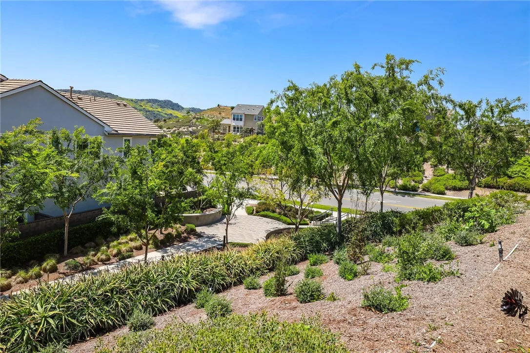 7 Alienta Lane, Rancho Mission Viejo, California 92694 home-pic-15