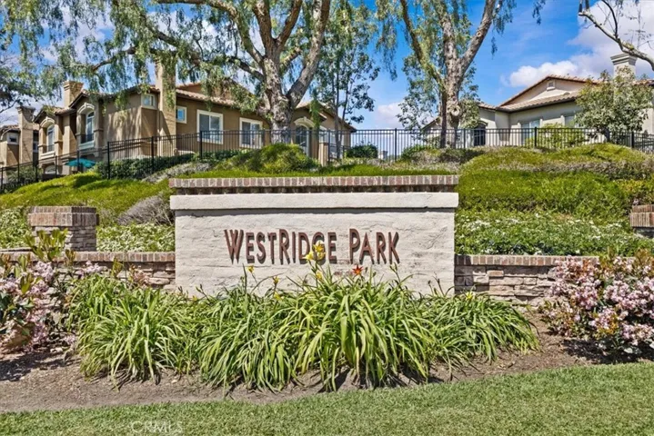 66 Vellisimo Drive, Aliso Viejo, California 92656