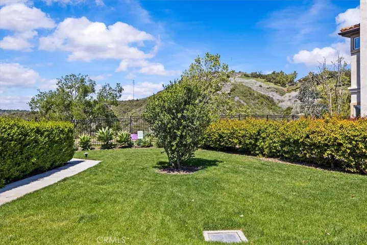 66 Vellisimo Drive, Aliso Viejo, California 92656