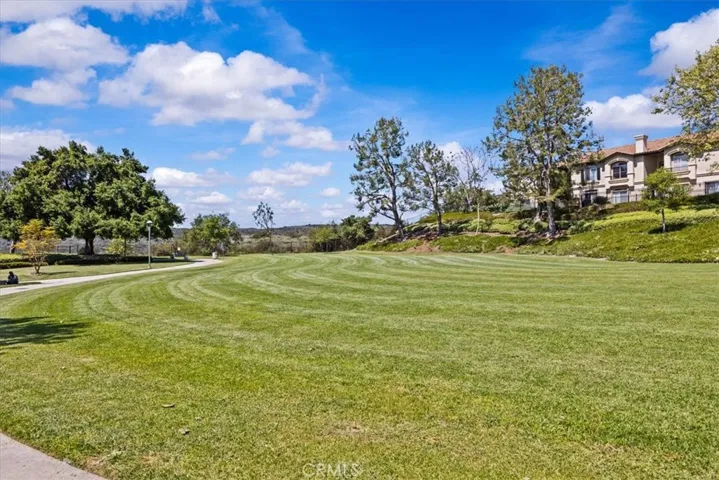 66 Vellisimo Drive, Aliso Viejo, California 92656