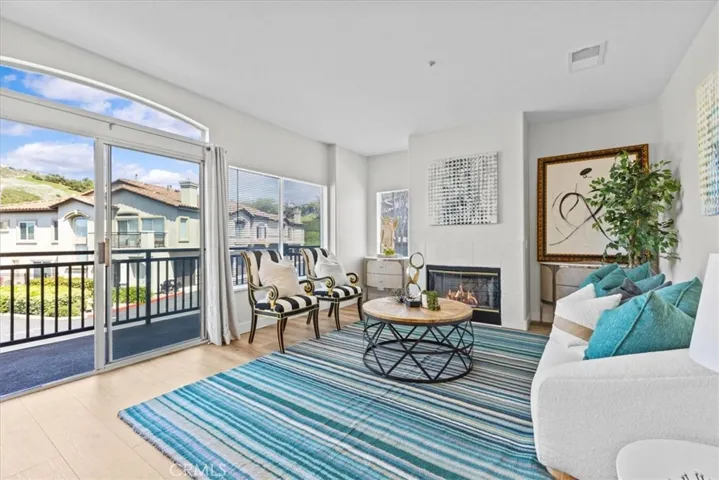 66 Vellisimo Drive, Aliso Viejo, California 92656