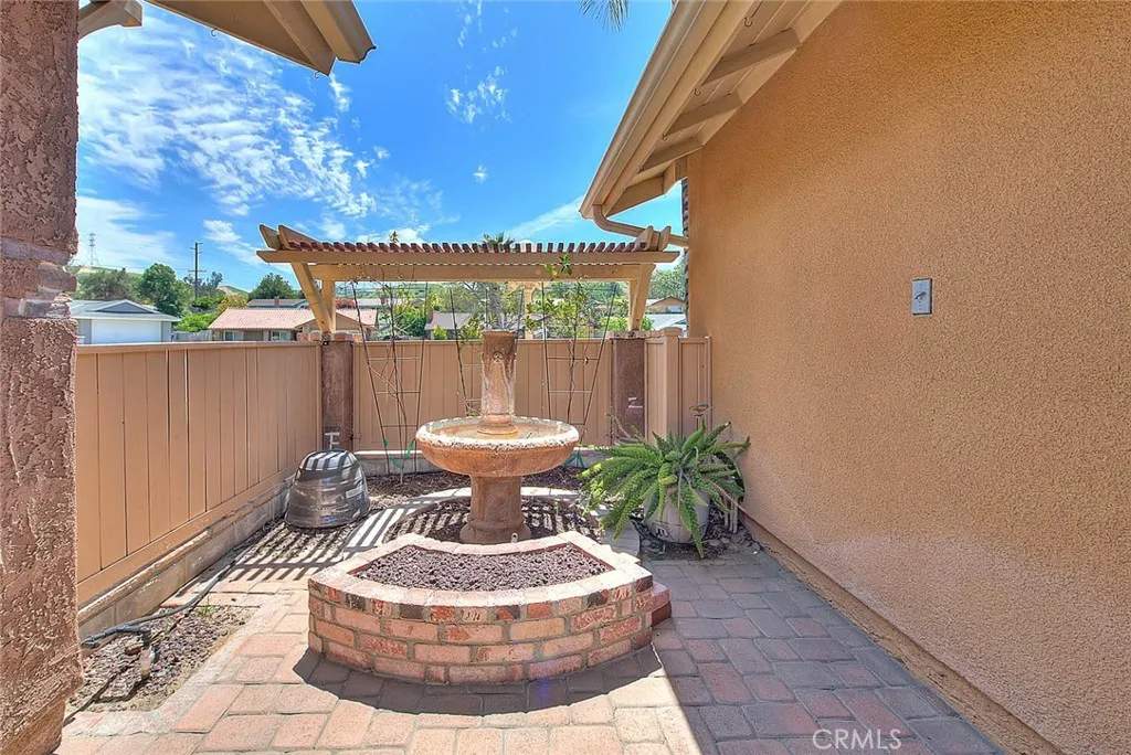 25672 Carrol Court, Loma Linda, California 92354 home-pic-24