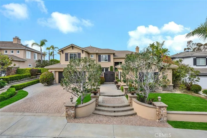 8245 E Serene Ridge Ln., Anaheim Hills, California 92808