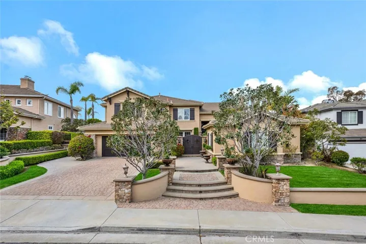 8245 E Serene Ridge Ln., Anaheim Hills, California 92808