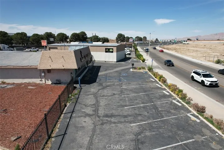 14268 Valley Center Drive A&b, Victorville, California 92395