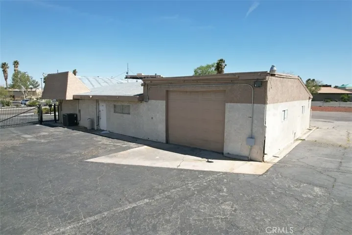 14268 Valley Center Drive A&b, Victorville, California 92395