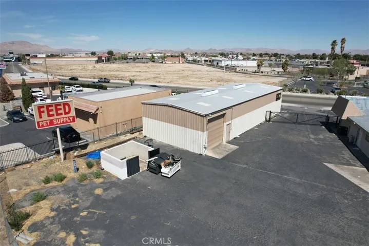 14268 Valley Center Drive A&b, Victorville, California 92395