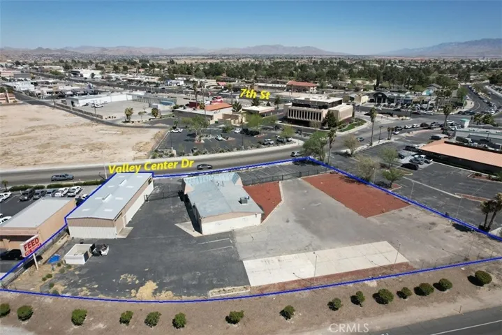 14268 Valley Center Drive A&b, Victorville, California 92395