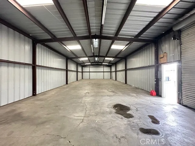 14268 Valley Center Drive A&b, Victorville, California 92395