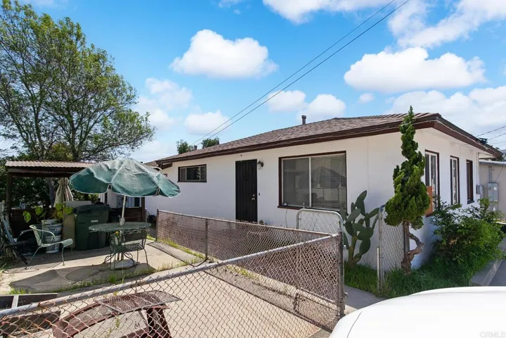 2130 34 E 5th, National City, California 91950