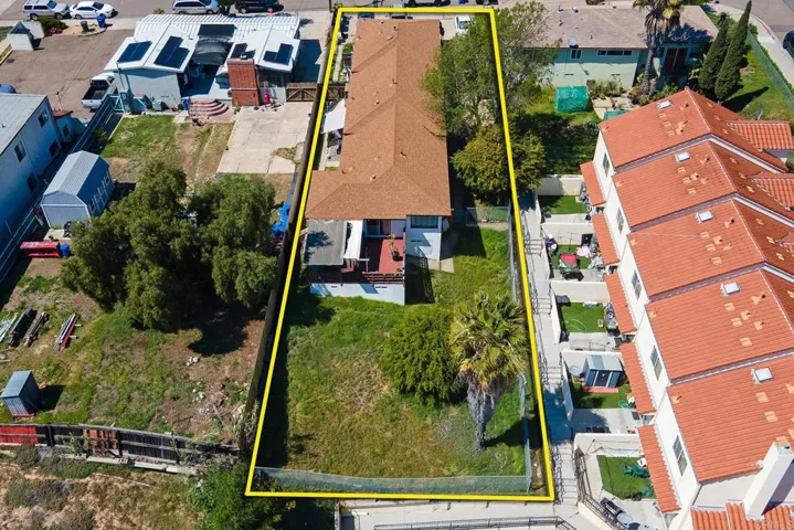 2130 34 E 5th, National City, California 91950