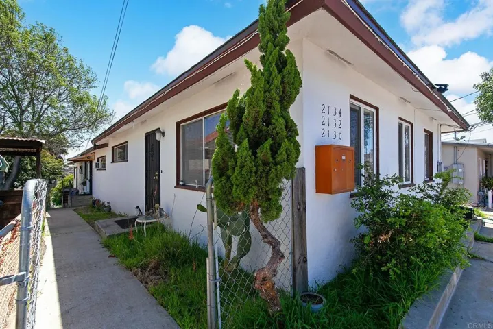 2130 34 E 5th, National City, California 91950