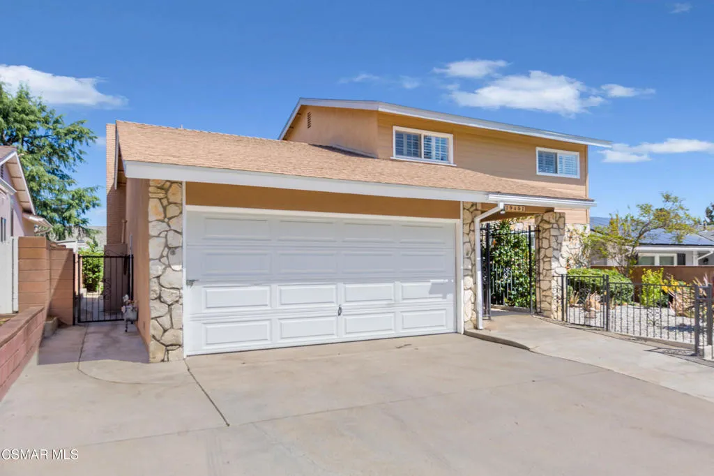 29451 Trailway Lane, Agoura Hills, California 91301, 4 Bedrooms Bedrooms, ,3 BathroomsBathrooms,Residential,For Sale,Trailway,225001778