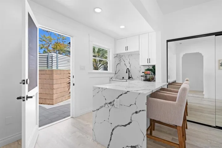 1830 Fort Stockton Drive, San Diego, California 92103