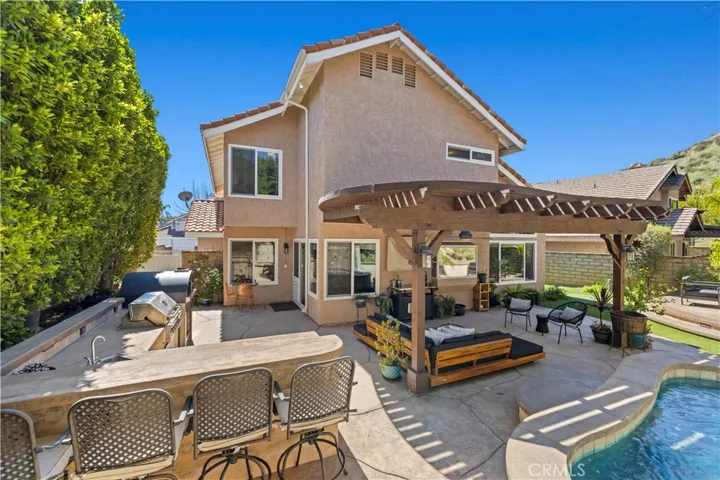 22004 Pamplico Drive, Saugus, California 91350