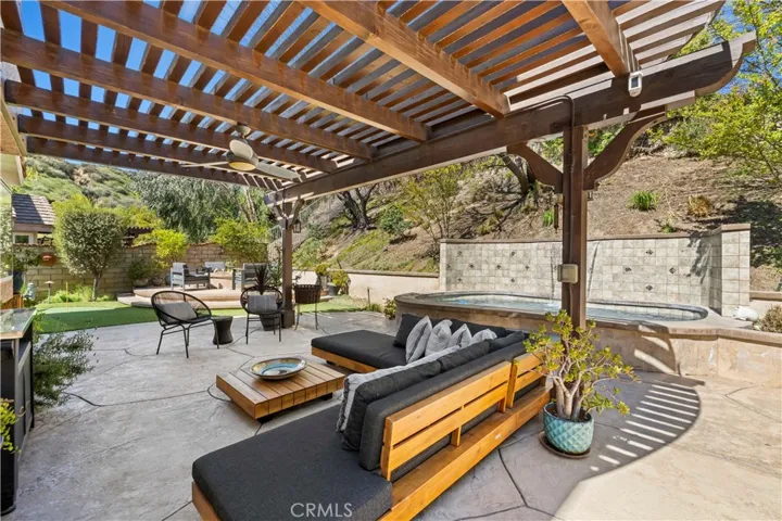 22004 Pamplico Drive, Saugus, California 91350