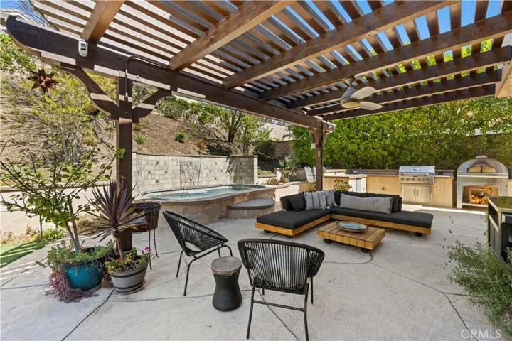 22004 Pamplico Drive, Saugus, California 91350