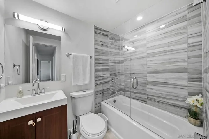744 Oneonta Avenue, Imperial Beach, California 91932