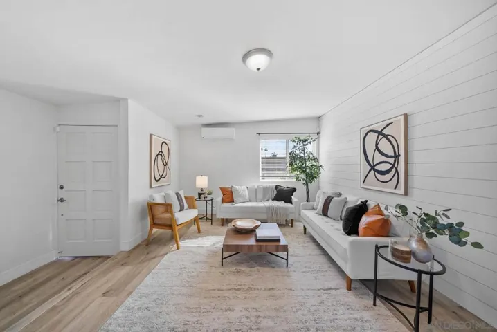 744 Oneonta Avenue, Imperial Beach, California 91932