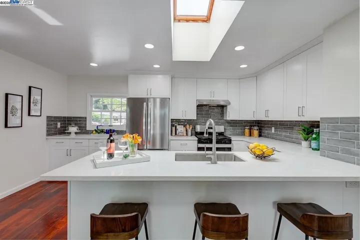 41657 Covington Dr., Fremont, California 94539-4650