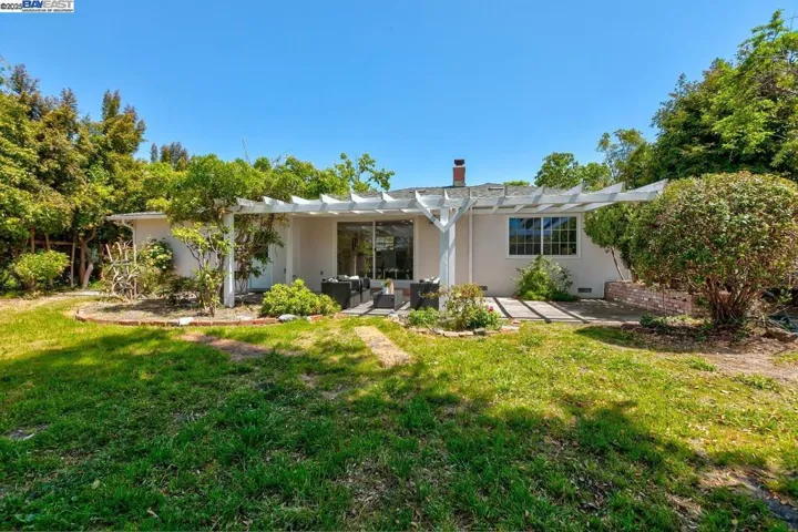 41657 Covington Dr., Fremont, California 94539-4650