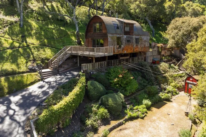 18 Camino De Travesia, Carmel Valley, California 93924