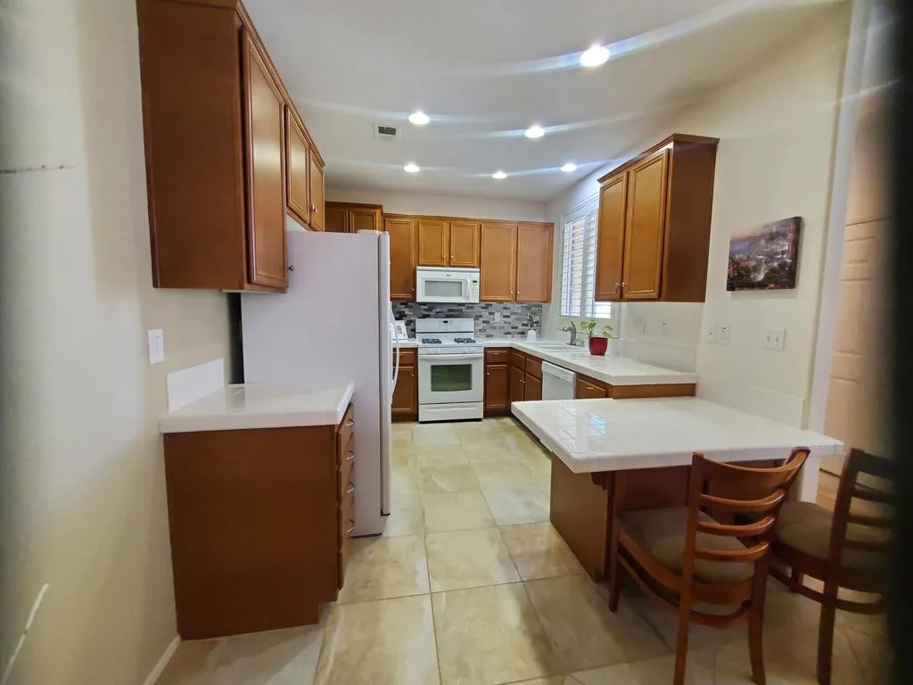 47815 Dancing Butterfly, La Quinta, California 92253 home-pic-14