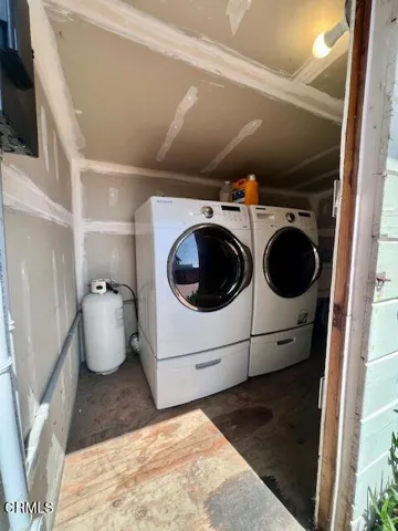Washer/ Propane Dryer