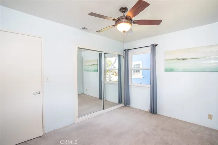 Mirrored wardrobe doors