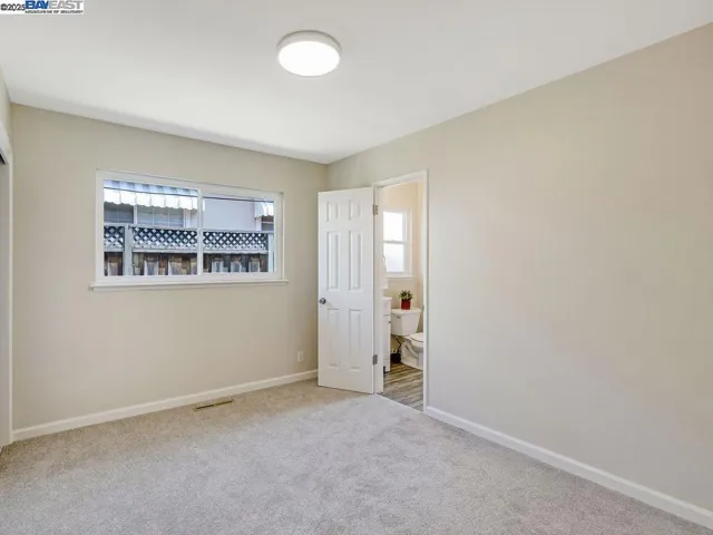 3037 Greenview Dr, Castro Valley, California 94546