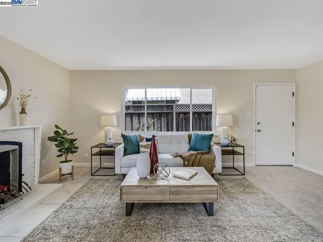 3037 Greenview Dr, Castro Valley, California 94546