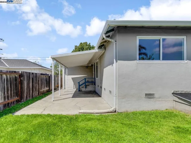 3037 Greenview Dr, Castro Valley, California 94546