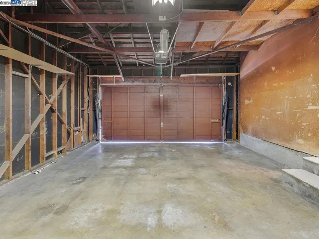 3037 Greenview Dr, Castro Valley, California 94546