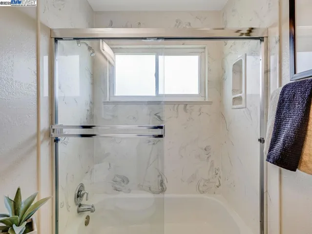 3037 Greenview Dr, Castro Valley, California 94546