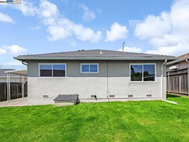 3037 Greenview Dr, Castro Valley, California 94546