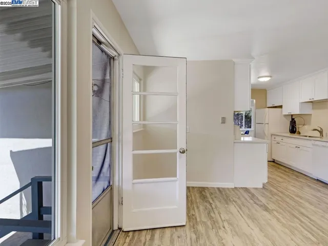 3037 Greenview Dr, Castro Valley, California 94546