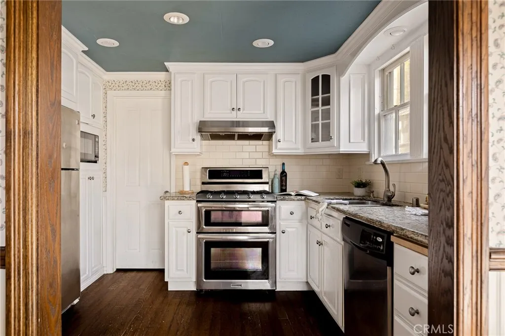 229 Maple Drive, Lake Arrowhead, California 92352 home-pic-12