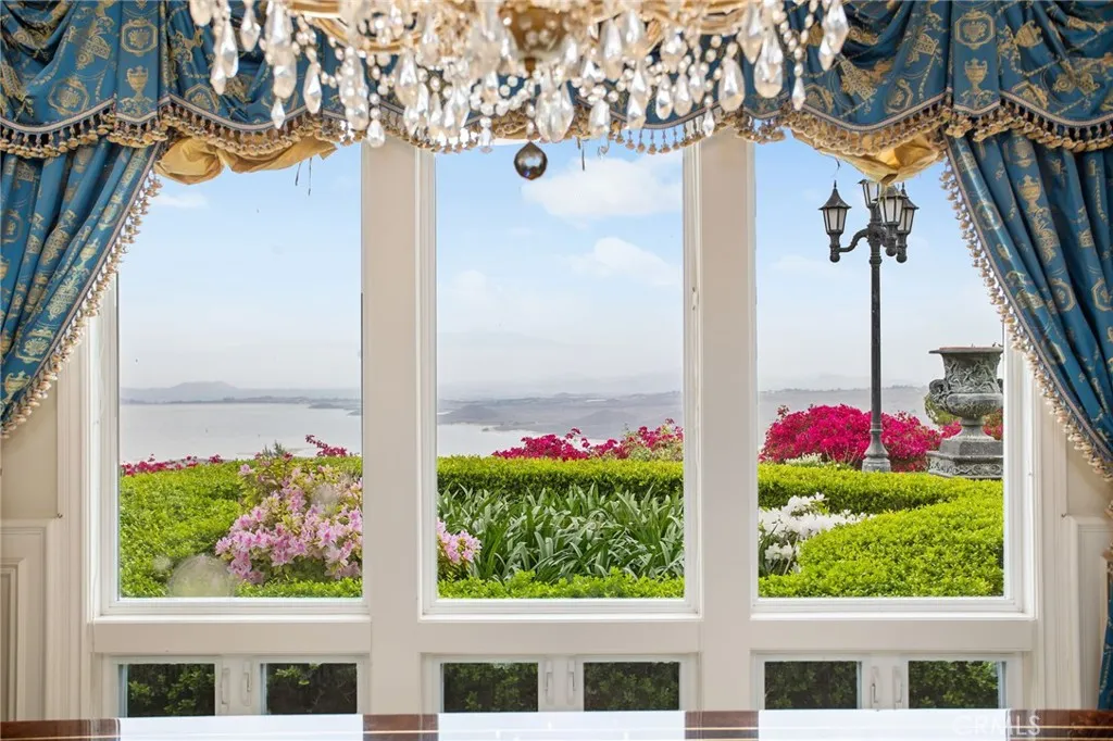 20976 Bentley Drive, Lake Mathews, California 92570 home-pic-43