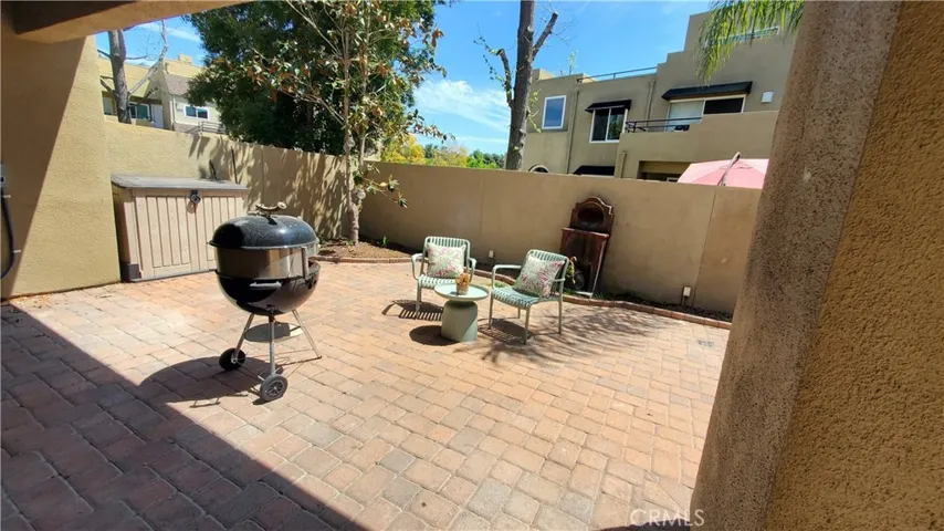 21114 #82 Rose 82, Mission Viejo, California 92691