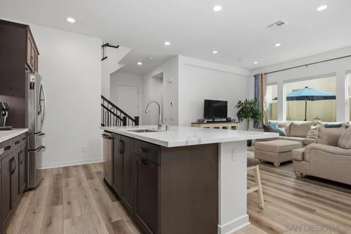565 Townsend Way, San Marcos, California 92078