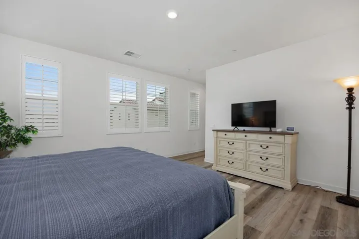 565 Townsend Way, San Marcos, California 92078