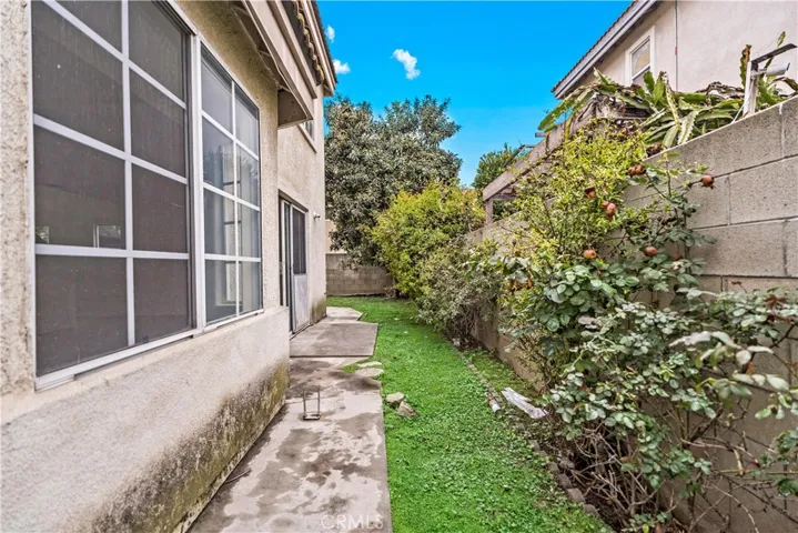 3861 Durfee Avenue, El Monte, California 91732
